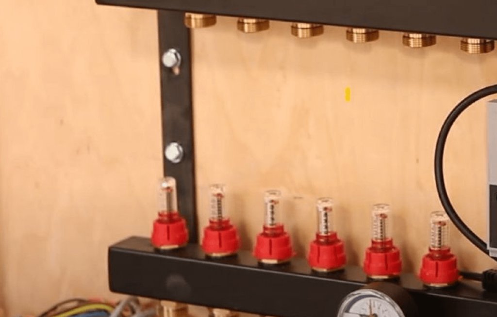 Waar verdeler vloerverwarming plaatsen?